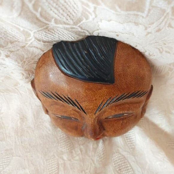 Asian Hand Carved Wood Mask - Picture 3 of 6